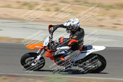 media/Sep-24-2022-TrackXperience (Sat) [[08127a19bf]]/Intermediate Group/session 2 turn 5/